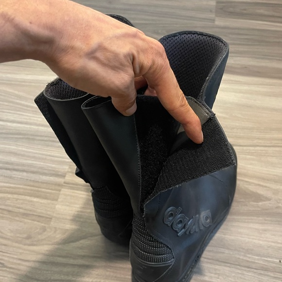 [SOLD] Daytona leather motorcycle boots - Picture 2 of 7